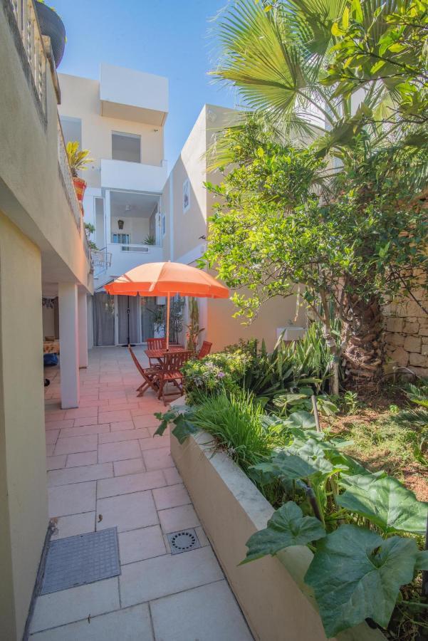 Central Villa Flatlet With Pool - Free Parking And Wifi Lija Exterior photo